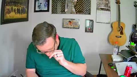 Snapshot of martcb1313 chatting on 10/22/25, 07:57 martcb1313 online show from 10/22/25, 07:57