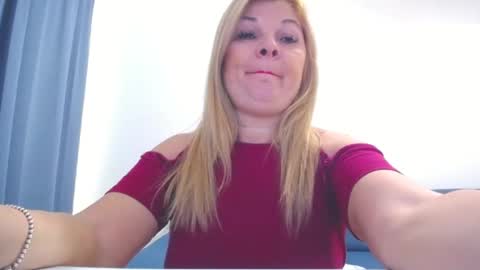 Martha online show from 02/10/25, 06:42