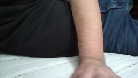 marti697 online show from 02/25/25, 05:41