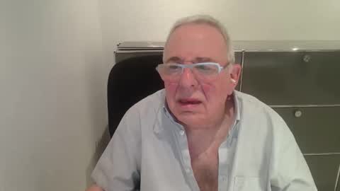 Snapshot of martin_1947 chatting on 04/07/26, 09:48 martin_1947 online show from 04/07/26, 09:48