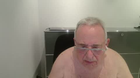 Snapshot of martin_1947 chatting on 06/29/26, 08:53 martin_1947 online show from 06/29/26, 08:53