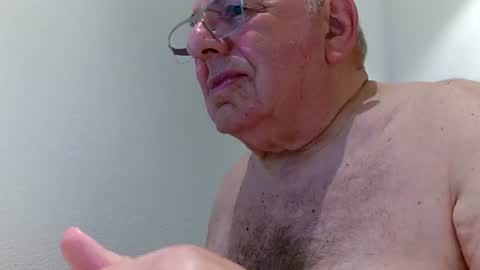 Snapshot of martin_1947 chatting on 07/18/26, 08:45 martin_1947 online show from 07/18/26, 08:45