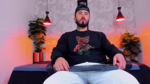 Martin Foster online show from 04/06/26, 03:59