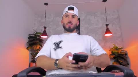 Martin Foster online show from 04/18/26, 03:54