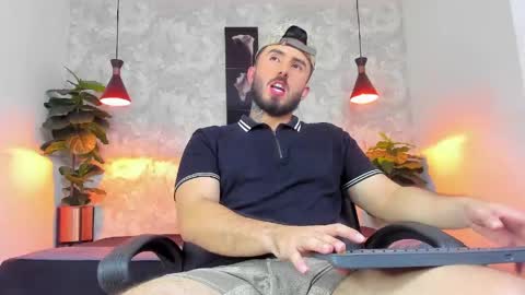 Martin Foster online show from 04/25/26, 04:48