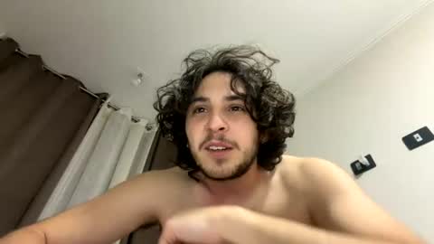 Snapshot of martin_josee chatting on 06/20/26, 09:34 martn online show from 06/20/26, 09:34
