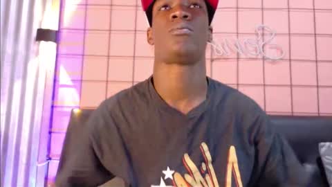 Martin online show from 11/05/25, 01:27