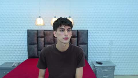 Snapshot of martin_williams_ chatting on 12/15/25, 12:20 martin_williams_ online show from 12/15/25, 12:20