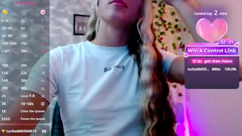 Martina online show from 12/18/24, 11:51