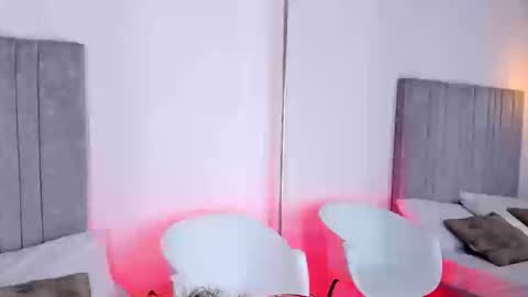 Snapshot of martina_adams chatting on 01/09/26, 08:10 mari online show from 01/09/26, 08:10