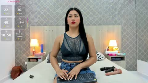 Snapshot of martina_ayala chatting on 04/20/26, 11:13 Martina online show from 04/20/26, 11:13