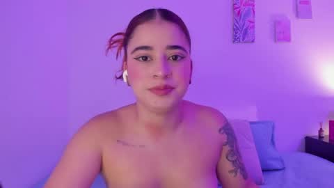 Snapshot of martina_connor1 chatting on 05/25/26, 05:08 C A R O L I N A online show from 05/25/26, 05:08