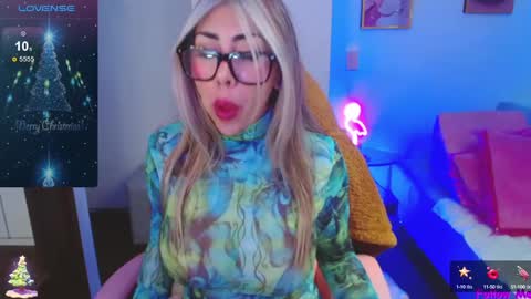 Snapshot of martina_dash chatting on 12/13/24, 01:59 martina_dash online show from 12/13/24, 01:59