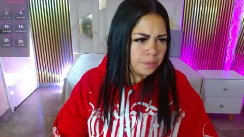Snapshot of martina_tay chatting on 05/04/26, 03:13 Hey im martina online show from 05/04/26, 03:13