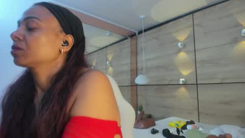 martina touss  online show from 01/08/26, 01:02