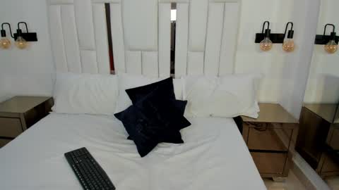 Snapshot of martina_xblack chatting on 01/26/25, 03:25 Martina Black online show from 01/26/25, 03:25