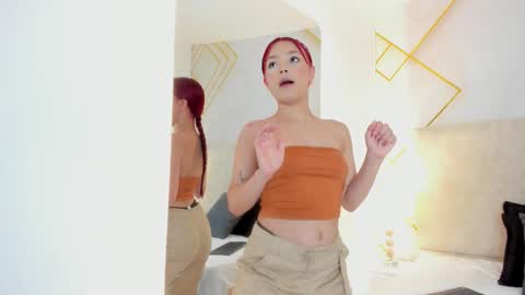 Snapshot of martinaa_garcia chatting on 02/19/26, 07:21 Martina online show from 02/19/26, 07:21