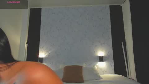 martina Bianchi  online show from 12/22/25, 10:18