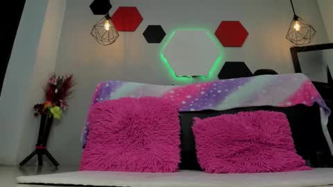 Martina online show from 09/28/25, 03:45