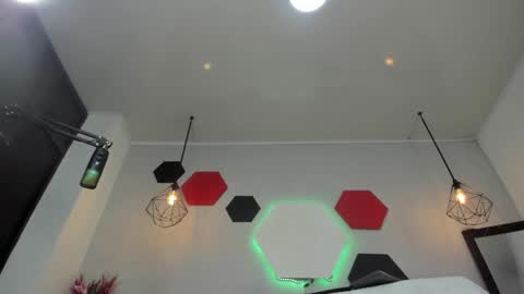 Martina online show from 11/27/25, 02:46