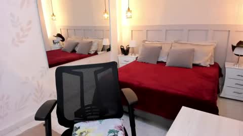 Snapshot of martinaguzmann chatting on 06/10/26, 02:12 Martina online show from 06/10/26, 02:12