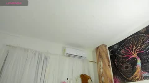 Snapshot of martinarossi chatting on 08/03/26, 08:12 ... ... online show from 08/03/26, 08:12