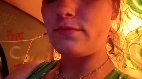 Snapshot of martinhopetaylor chatting on 05/15/26, 01:12 martinhopetaylor online show from 05/15/26, 01:12