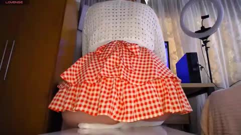 Snapshot of martiniella chatting on 11/30/25, 07:51 Antonella Martini online show from 11/30/25, 07:51