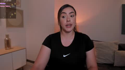 Snapshot of martinnabonnet chatting on 02/19/25, 11:46 Martinna Bonnet online show from 02/19/25, 11:46