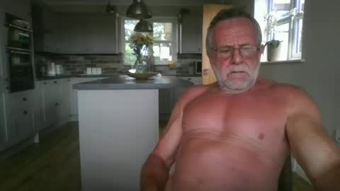 Snapshot of martinrgbxxxx chatting on 06/29/26, 09:15 martinrgbxxxx online show from 06/29/26, 09:15