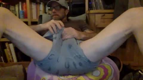 Snapshot of martinstolcris chatting on 05/21/26, 05:58 martinstolcris online show from 05/21/26, 05:58