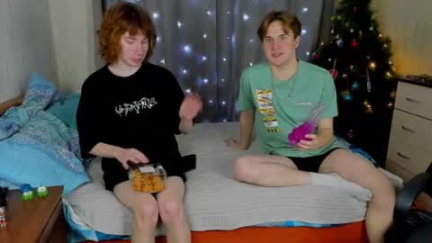 Snapshot of martintw_17 chatting on 01/12/26, 05:12 martintw_17 online show from 01/12/26, 05:12