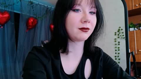 Nancy online show from 03/27/26, 12:05