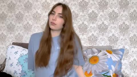 Snapshot of marvelkondratowicz chatting on 04/04/26, 10:35 Lana online show from 04/04/26, 10:35