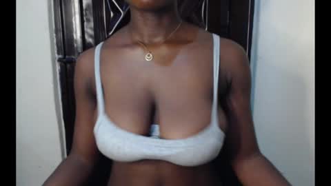 sonia online show from 03/05/25, 07:27