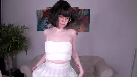 Mary online show from 06/16/26, 01:25