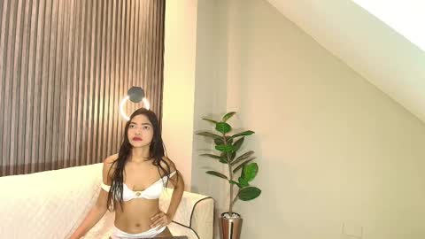 Snapshot of mary_cute9 chatting on 03/11/25, 12:39 mary_cute9 online show from 03/11/25, 12:39