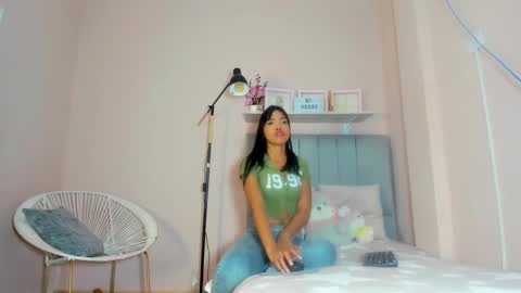 Snapshot of mary_cute9 chatting on 09/10/25, 12:16 mary_cute9 online show from 09/10/25, 12:16