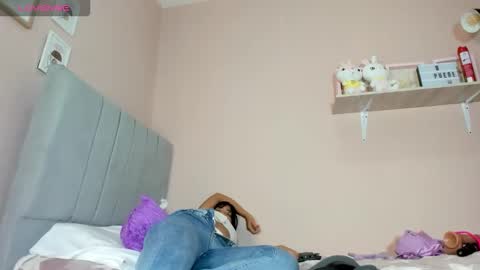 mary_cute9 online show from 11/26/25, 12:17