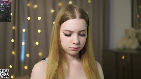 Mary online show from 01/12/25, 07:11