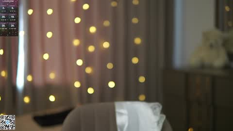 Mary online show from 01/12/25, 10:12