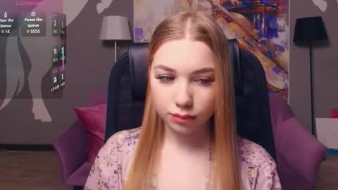 Mary online show from 12/04/25, 10:35