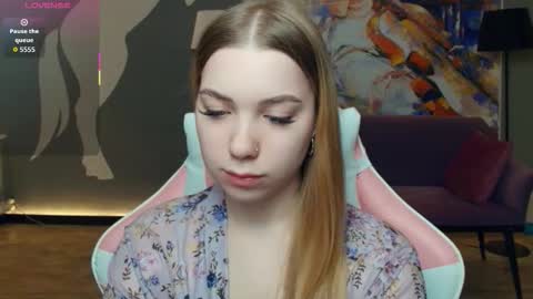 Mary online show from 12/18/25, 11:05