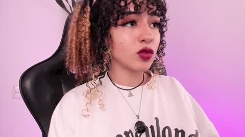 Mary Jane  online show from 12/03/24, 10:07