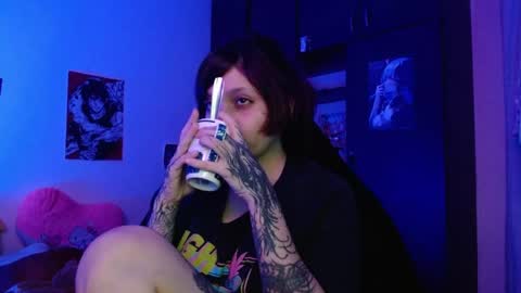                      100   online show from 05/25/26, 09:15