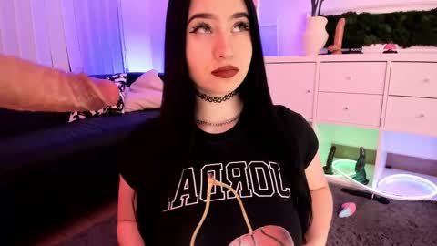 Mary online show from 03/07/26, 07:38