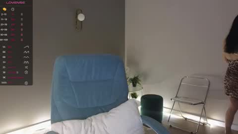 Maria online show from 02/25/26, 07:07