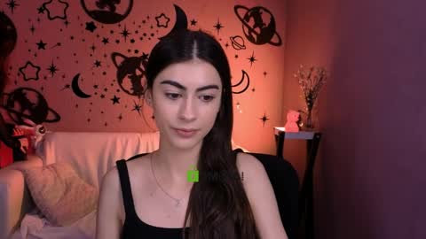 Mary online show from 04/06/26, 12:39