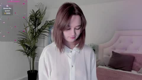 Snapshot of mary_u chatting on 03/04/25, 03:00 Ur Mary online show from 03/04/25, 03:00