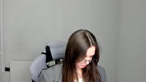 Alice online show from 05/26/26, 07:04